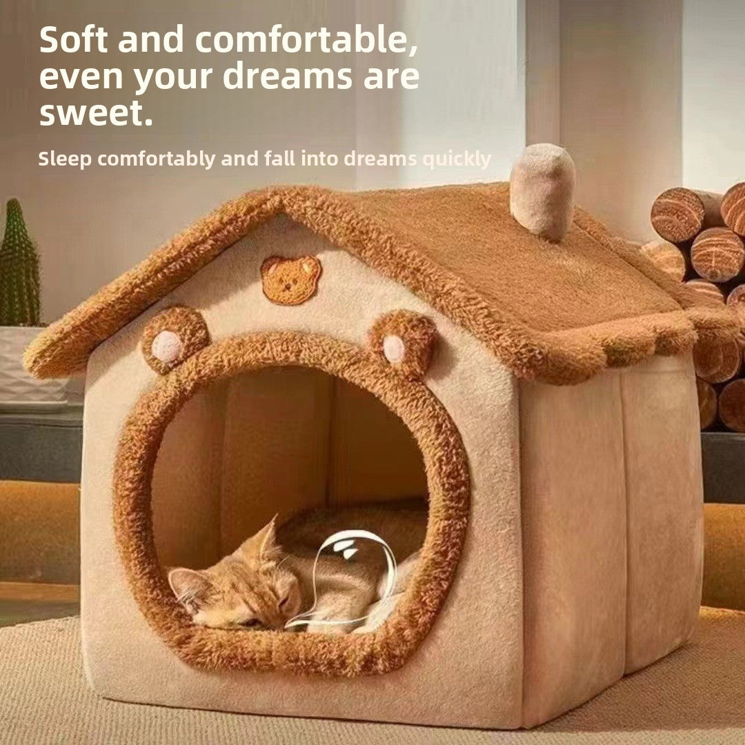 All-season small dog house with removable and washable design